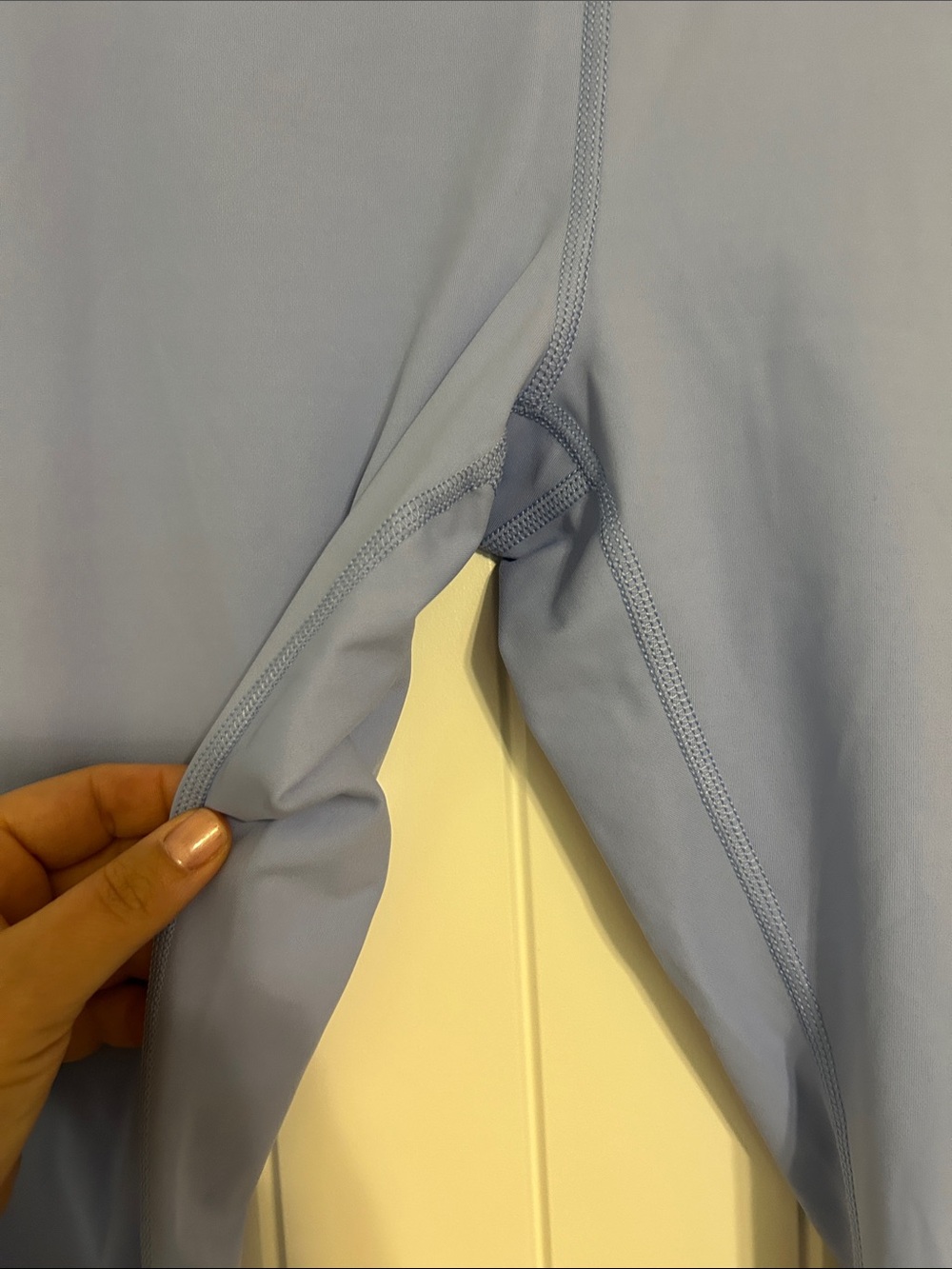 JoyLab Long-Sleeve Scalloped Crop Top and Leggings. - Picture 7 of 8